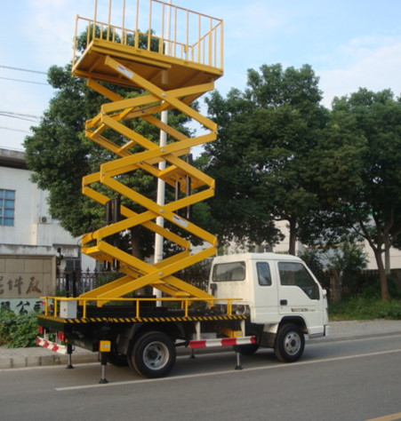 車載式高空作業(yè)平臺(tái)